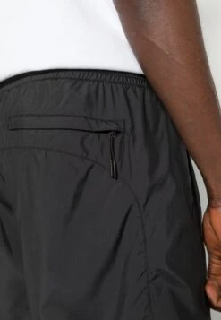 The North Face HYDRENALINE - Shorts - Black 12 The North Face HYDRENALINE - Shorts - Black -Indicode Jeans Verkäufe 0903b261914b444e9c7a8198ed6270f2