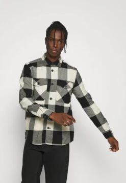 Only & Sons ONSMILO OVERSHIRT - Hemd - Black -Indicode Jeans Verkäufe 092c7d4a98074dec97c50643dcfac69f 1