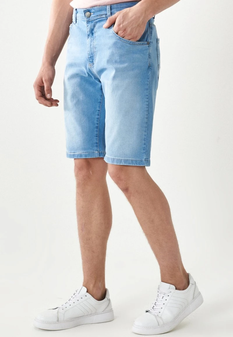 Jeans Shorts - Ice Blue 7 Jeans Shorts - Ice Blue – Bild 5