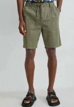 Shorts - Green