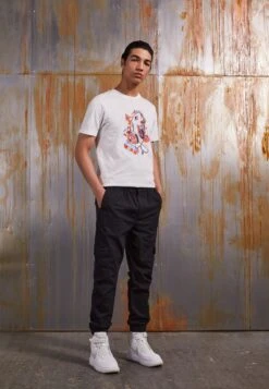 Ellesse INNES - Cargohose - Black