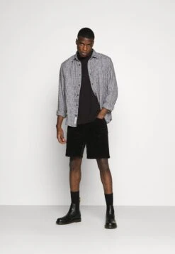 Neue Produkte -Indicode Jeans Verkäufe 346482993a6a48c49c739bd5d5635787