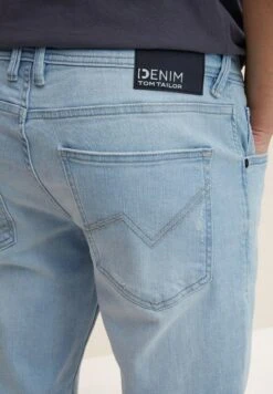 TOM TAILOR Denim REGULAR FIT MIT LEICHTER - Jeans Shorts - Destroyed Light Stone Blue Denim -Indicode Jeans Verkäufe 412306c12f1b49a1818358fb5d97e90c
