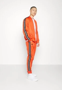 Kappa TRACKSUIT - Trainingsanzug - Orange -Indicode Jeans Verkäufe 52a2e2f35998437aaf7270067e0f6e90