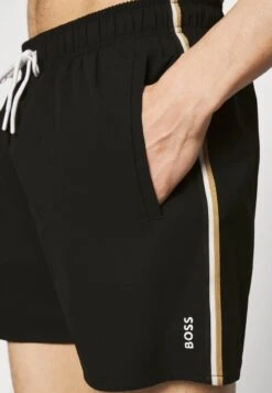 Boss ICONIC - Badeshorts - Black 11 Boss ICONIC - Badeshorts - Black -Indicode Jeans Verkäufe 56ff78b9217d4ee0954e132931da9a40