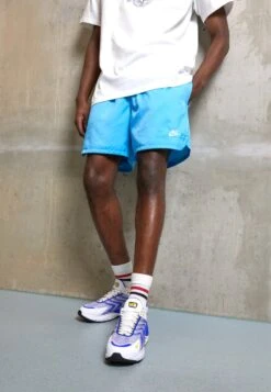 Nike Sportswear CLUB FLOW - Jogginghose - Baltic Blue/white