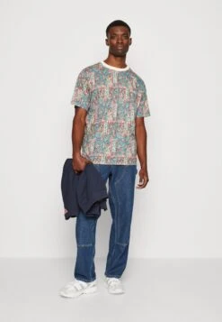 Kaotiko ETHNIC UNISEX - T-Shirt Print - Green -Indicode Jeans Verkäufe 6b00f7fb1a13471584be503a599f7fb9