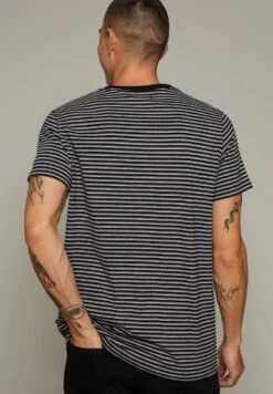 Matinique MAJERMANE - T-Shirt Print - Black 10 Matinique MAJERMANE - T-Shirt Print - Black -Indicode Jeans Verkäufe 76a1e4508ac5489e96d1a5aa7c6ff579