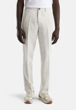 United Colors Of Benetton STRAIGHT - Chino - Brown -Indicode Jeans Verkäufe 7e999493984a4574932825056ca113c3