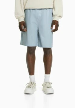 BERSHKA Shorts - Dark Blue