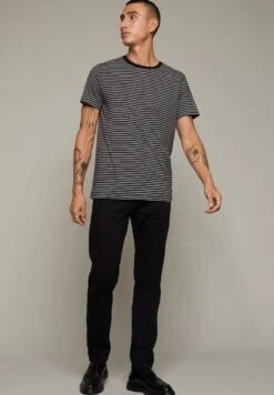 Matinique MAJERMANE - T-Shirt Print - Black 9 Matinique MAJERMANE - T-Shirt Print - Black -Indicode Jeans Verkäufe a3084d09f25e4d19b9e70d896f61bd11