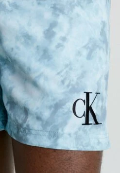 Calvin Klein Swimwear MEDIUM DOUBLE WB - Badeshorts - Ck Tie Dye Blue Aop 11 Calvin Klein Swimwear MEDIUM DOUBLE WB - Badeshorts - Ck Tie Dye Blue Aop -Indicode Jeans Verkäufe a3e817c6cc0246868904c6c3329a1c55