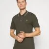 Lyle & Scott TIPPED - Poloshirt - Olive/white -Indicode Jeans Verkäufe aee4f44a084e43d484d0679dd3391288
