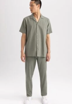 DeFacto Stoffhose - Khaki