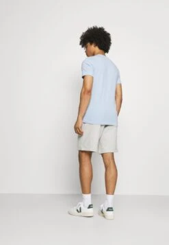 RED TAB - Shorts - Light Mist Heather -Indicode Jeans Verkäufe d1759991c6b94b5bb7ae4bc9c7491b98