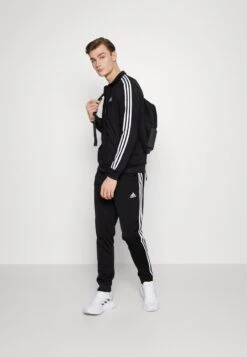 Adidas Sportswear Trainingsanzug - Black -Indicode Jeans Verkäufe d8d1753c28884e2497bde8a2cd43fc00