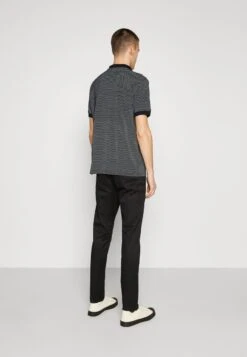 Dockers ALPHA STRETCH - Chino - Black -Indicode Jeans Verkäufe e2137dd39f2644489e576beec67186a5