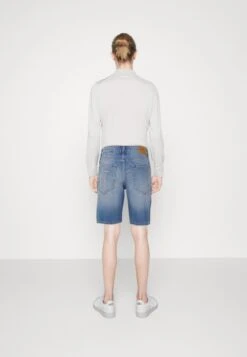 Only & Sons ONSEDGE DESTROY - Jeans Shorts - Medium Blue Denim -Indicode Jeans Verkäufe e7dc783ec7f048dab40483d6c704e2ca