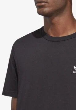 Adidas Originals ESSENTIAL - T-Shirt Basic - Black 13 Adidas Originals ESSENTIAL - T-Shirt Basic - Black -Indicode Jeans Verkäufe f0d84a86c4784082b20f6808f4fcb483