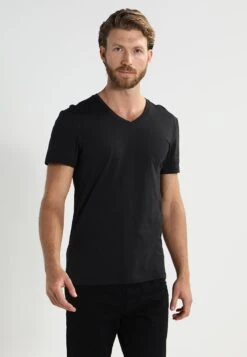 Pier One 2 PACK - T-Shirt Basic - Black 10 Pier One 2 PACK - T-Shirt Basic - Black -Indicode Jeans Verkäufe f5ae58d798ac495dae21da6170c2b2ec