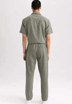 DeFacto Stoffhose - Khaki -Indicode Jeans Verkäufe fe75f24258c54e9894b09caac7c2e1e2